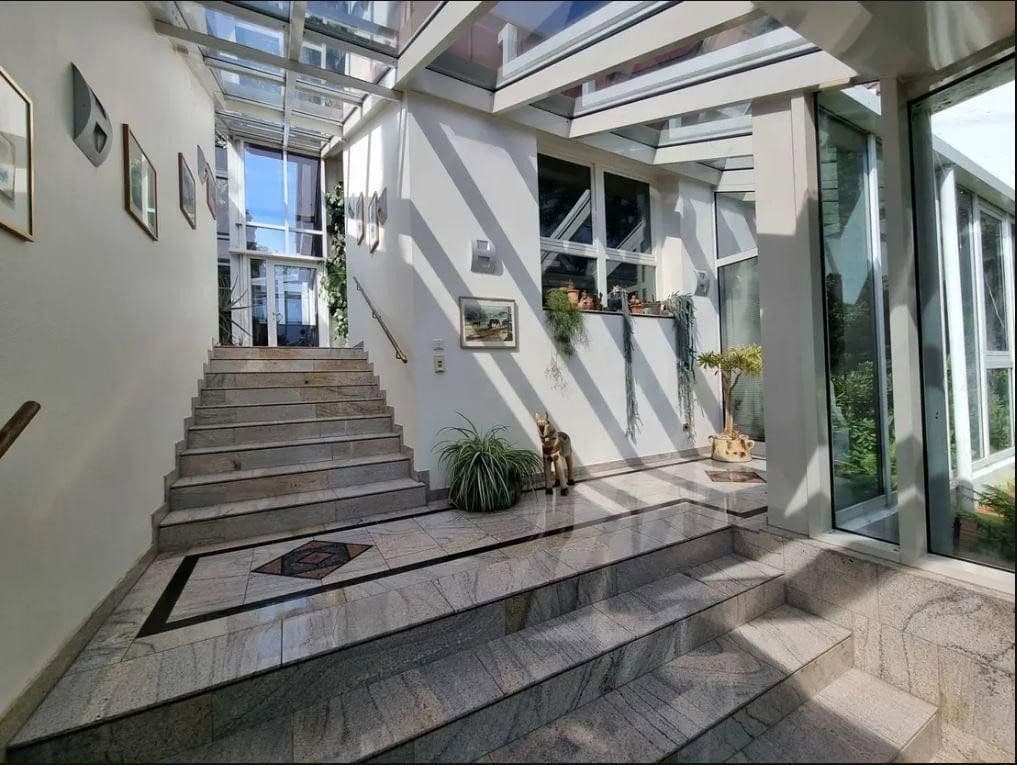 Predaj domu 681 m², pozemek 1.681 m², Röthenbach an der Pegnitz, Bavorsko Predaj domu 681 m², pozemek 1.681 m², Röthenbach an der Pegnitz, Bavorsko