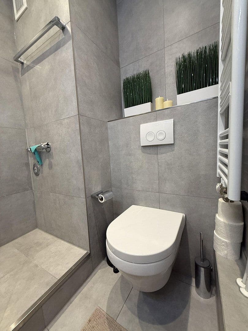 Prenájom bytu 2-izbový 70 m², Wilhelmstrasse, München, Bavorsko Prenájom bytu 2-izbový 70 m², Wilhelmstrasse, München, Bavorsko