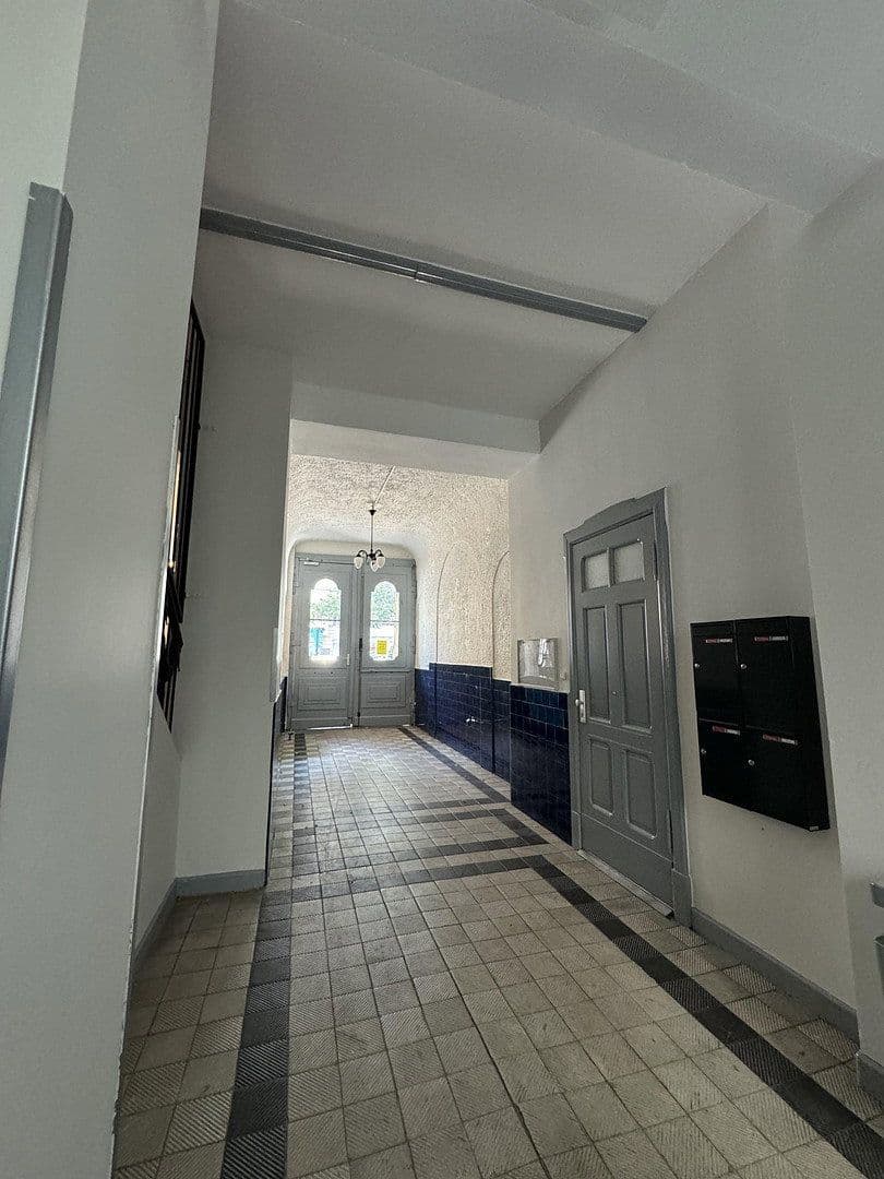 Predaj bytu 2-izbový 58 m², Königin Elisabeth Str, Berlin, Berlín Predaj bytu 2-izbový 58 m², Königin Elisabeth Str, Berlin, Berlín