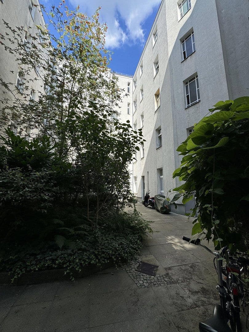 Predaj bytu 2-izbový 58 m², Königin Elisabeth Str, Berlin, Berlín Predaj bytu 2-izbový 58 m², Königin Elisabeth Str, Berlin, Berlín