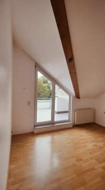 Prenájom bytu 2-izbový 70 m², Balingen, Bádensko-Wurttembersko Prenájom bytu 2-izbový 70 m², Balingen, Bádensko-Wurttembersko