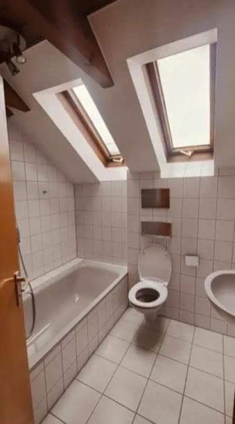 Prenájom bytu 2-izbový 70 m², Balingen, Bádensko-Wurttembersko Prenájom bytu 2-izbový 70 m², Balingen, Bádensko-Wurttembersko