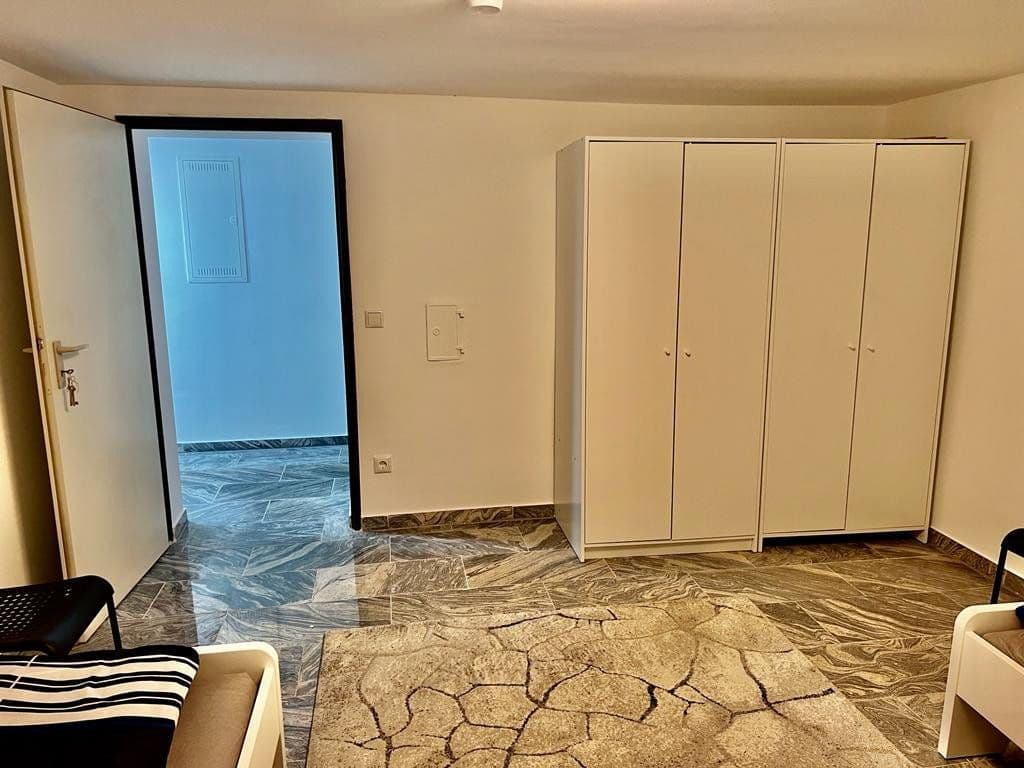 Prenájom bytu 3-izbový 90 m², Neufahrn, Bavorsko Prenájom bytu 3-izbový 90 m², Neufahrn, Bavorsko