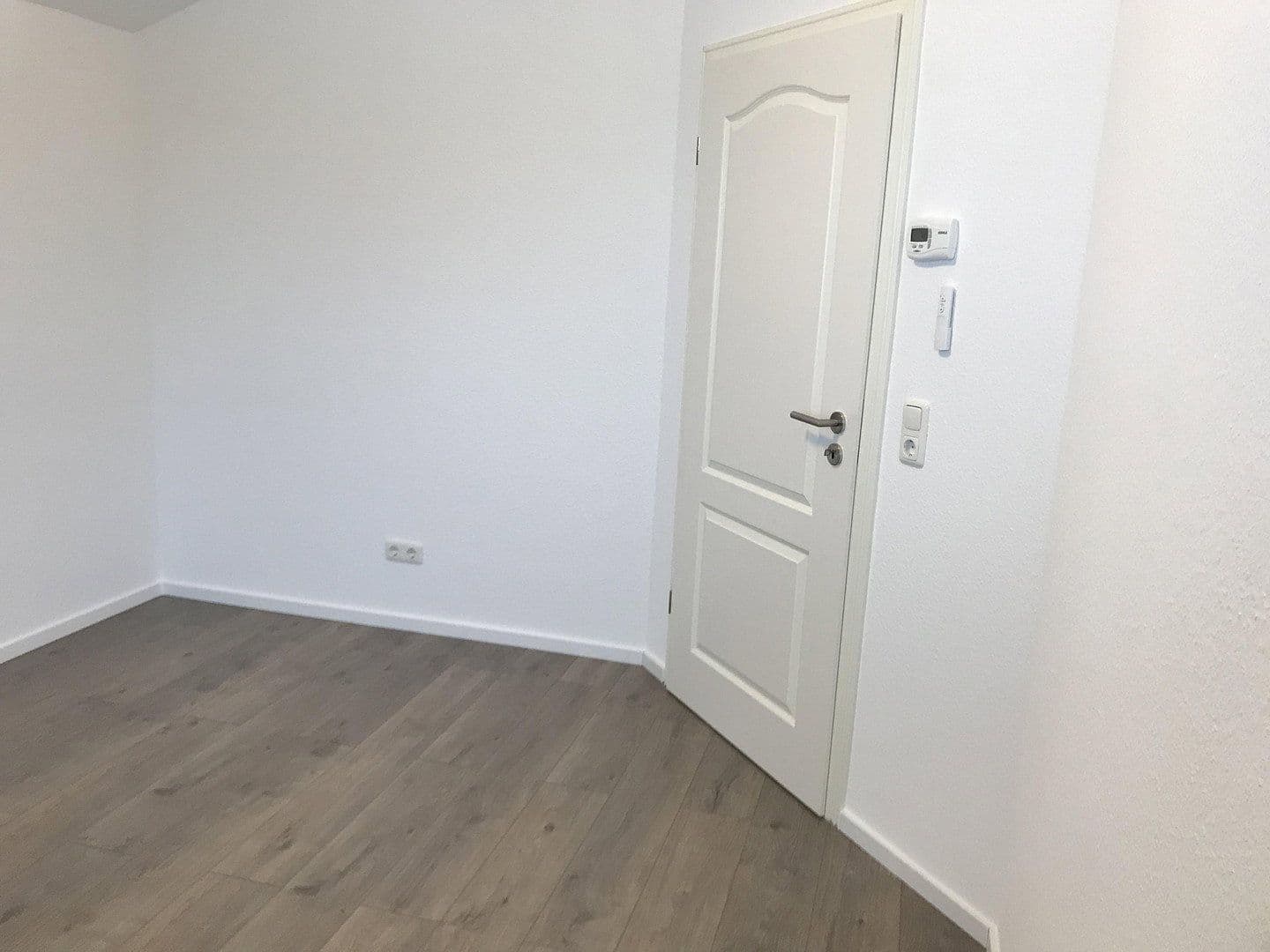 Prenájom bytu 3-izbový 90 m², Bahnhofstraße 47d, Groß-Bieberau, Hesensko Prenájom bytu 3-izbový 90 m², Bahnhofstraße 47d, Groß-Bieberau, Hesensko