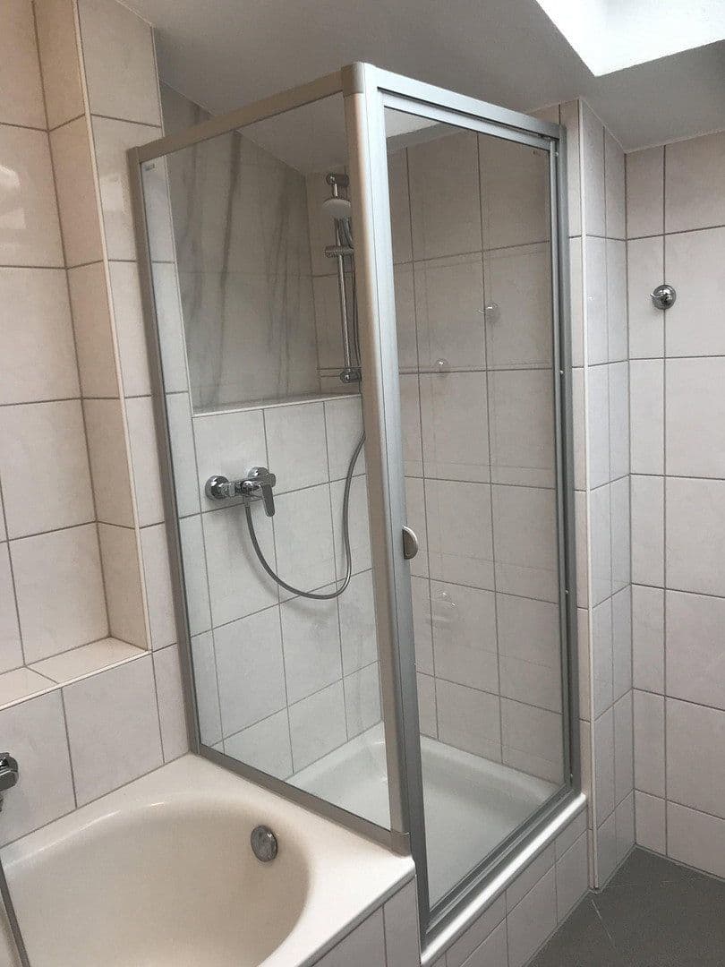 Prenájom bytu 3-izbový 90 m², Bahnhofstraße 47d, Groß-Bieberau, Hesensko Prenájom bytu 3-izbový 90 m², Bahnhofstraße 47d, Groß-Bieberau, Hesensko