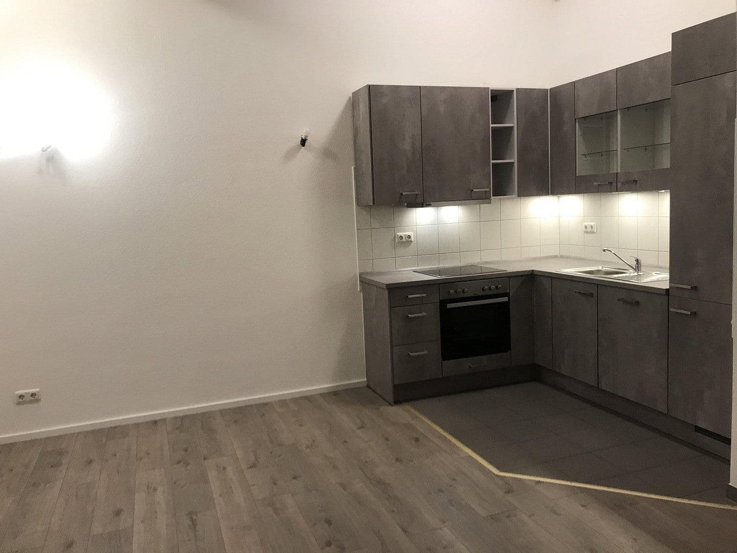 Prenájom bytu 3-izbový 90 m², Bahnhofstraße 47d, Groß-Bieberau, Hesensko Prenájom bytu 3-izbový 90 m², Bahnhofstraße 47d, Groß-Bieberau, Hesensko