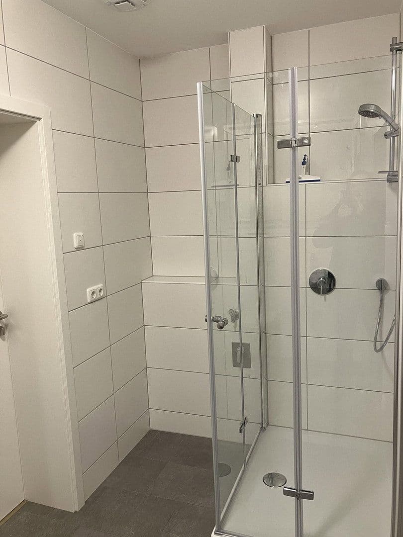 Prenájom bytu 3-izbový 90 m², Bahnhofstraße 47, Groß-Bieberau, Hesensko Prenájom bytu 3-izbový 90 m², Bahnhofstraße 47, Groß-Bieberau, Hesensko