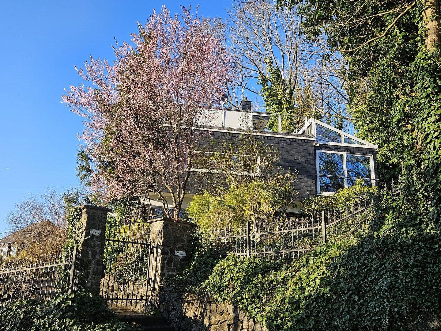 Predaj domu 206 m², pozemek 1.227 m², Westerburg, Porýnie-Falcko Predaj domu 206 m², pozemek 1.227 m², Westerburg, Porýnie-Falcko