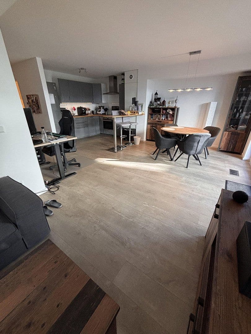 Prenájom bytu 2-izbový 92 m², Paderborn, Severné Porýnie - Westfálsko Prenájom bytu 2-izbový 92 m², Paderborn, Severné Porýnie - Westfálsko