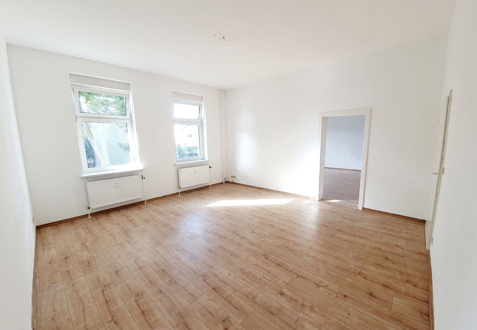 Prenájom bytu 2-izbový 73 m², Lindenstraße 32, Velten, Brandenbursko Prenájom bytu 2-izbový 73 m², Lindenstraße 32, Velten, Brandenbursko