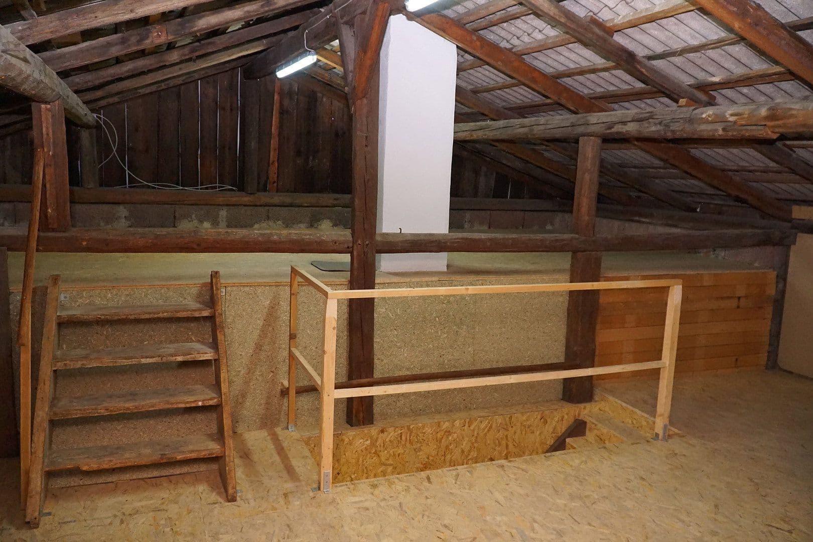 Predaj domu 129 m², pozemek 100 m², Oberanger 19, Eichendorf, Bavorsko Predaj domu 129 m², pozemek 100 m², Oberanger 19, Eichendorf, Bavorsko