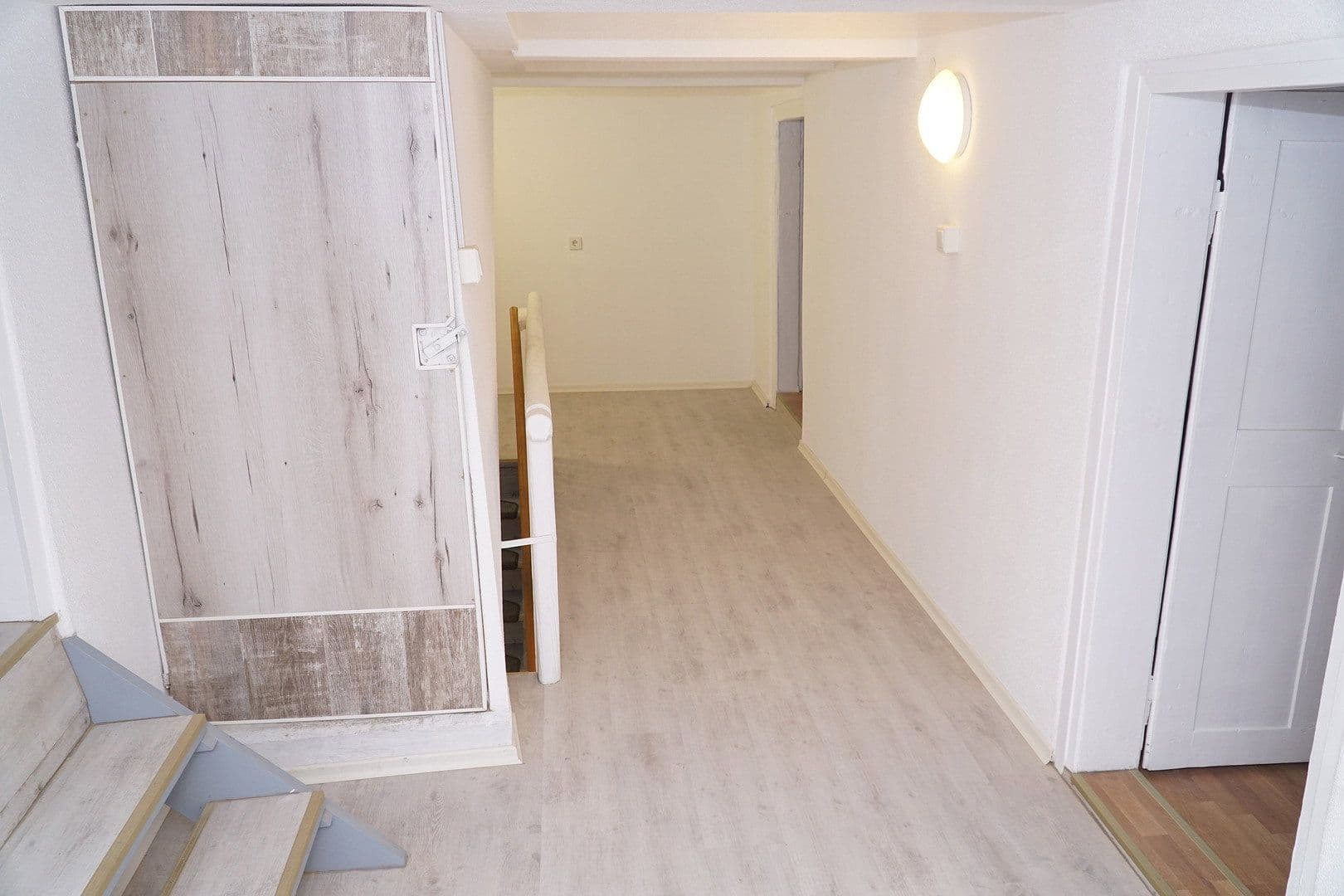 Predaj domu 129 m², pozemek 100 m², Oberanger 19, Eichendorf, Bavorsko Predaj domu 129 m², pozemek 100 m², Oberanger 19, Eichendorf, Bavorsko