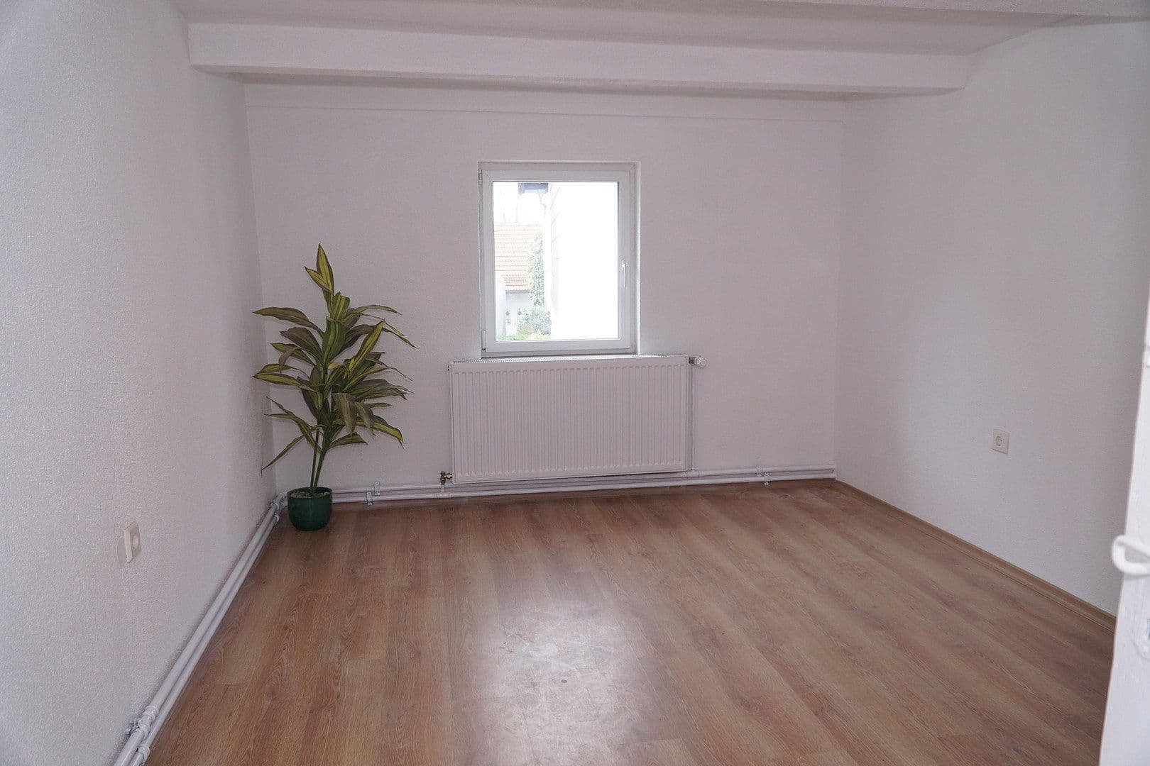 Predaj domu 129 m², pozemek 100 m², Oberanger 19, Eichendorf, Bavorsko Predaj domu 129 m², pozemek 100 m², Oberanger 19, Eichendorf, Bavorsko