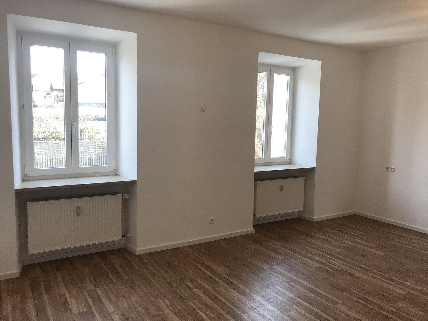 Prenájom kancelárie 145 m², Bahnhofstraße 21, Penzberg, Bavorsko Prenájom kancelárie 145 m², Bahnhofstraße 21, Penzberg, Bavorsko