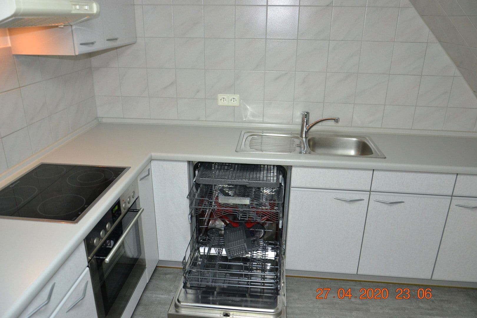 Prenájom bytu 2-izbový 50 m², Heilbronn, Bádensko-Wurttembersko Prenájom bytu 2-izbový 50 m², Heilbronn, Bádensko-Wurttembersko