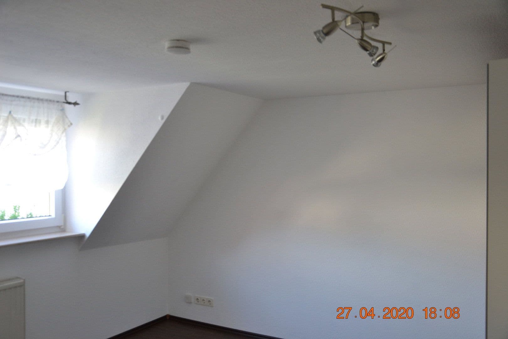 Prenájom bytu 2-izbový 50 m², Heilbronn, Bádensko-Wurttembersko Prenájom bytu 2-izbový 50 m², Heilbronn, Bádensko-Wurttembersko