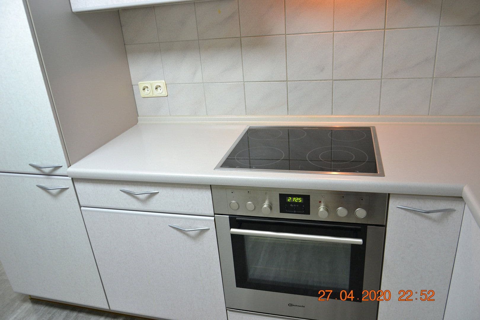 Prenájom bytu 2-izbový 50 m², Heilbronn, Bádensko-Wurttembersko Prenájom bytu 2-izbový 50 m², Heilbronn, Bádensko-Wurttembersko