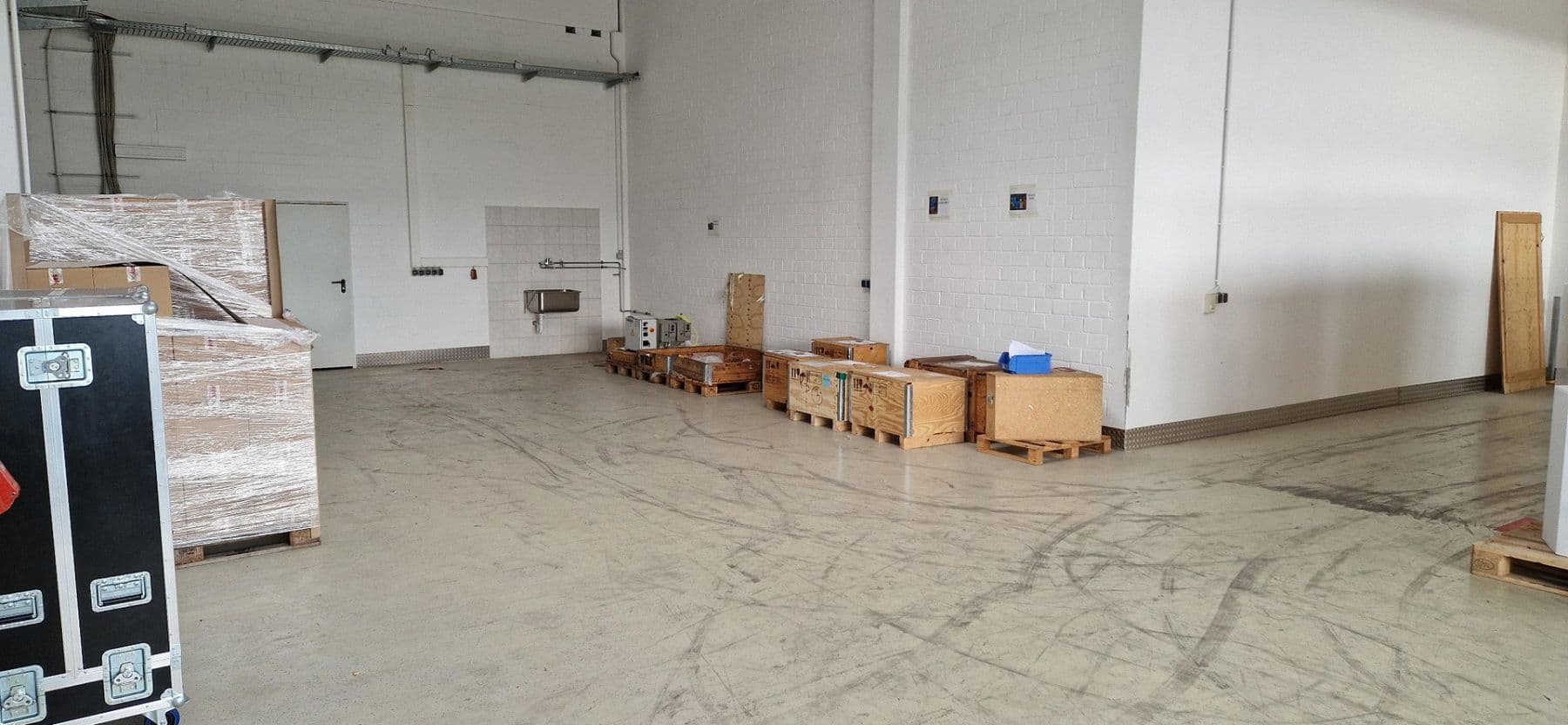 Prenájom nebytového priestoru 1.999 m², Mittelweg 4, Großostheim, Bavorsko Prenájom nebytového priestoru 1.999 m², Mittelweg 4, Großostheim, Bavorsko