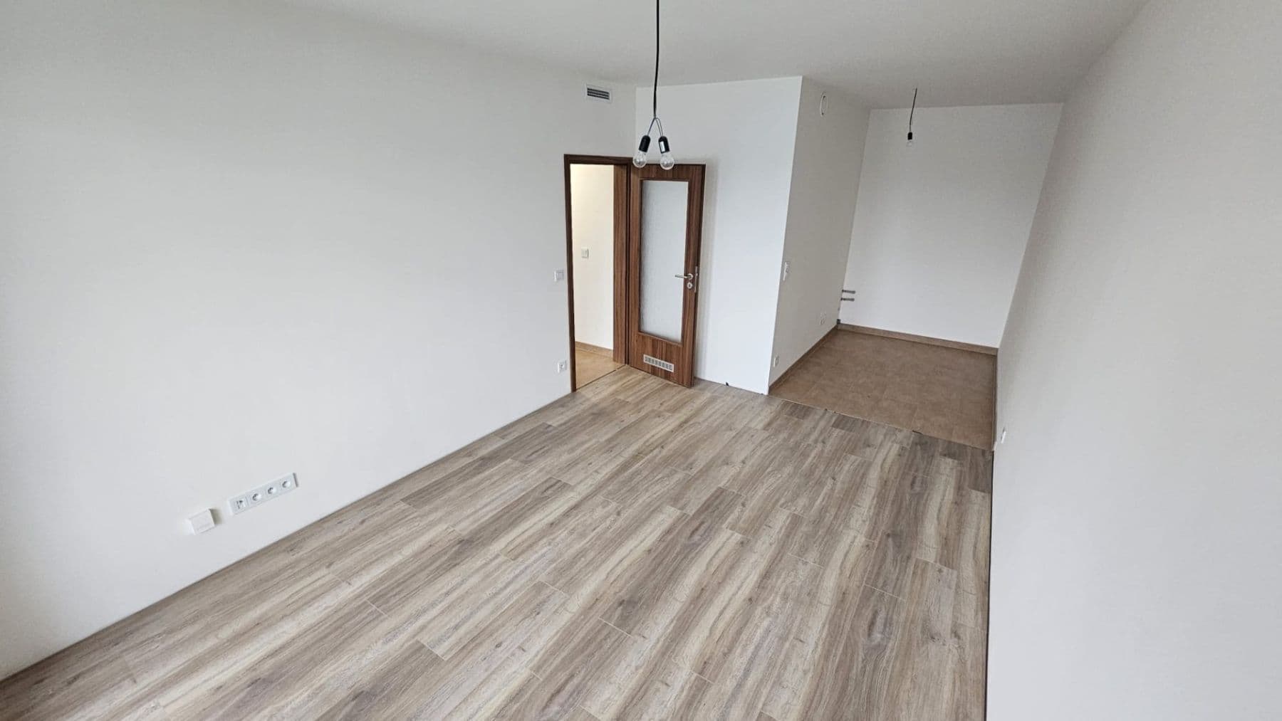 Prenájom bytu 2-izbový 45 m², Arnošta Staňka, Praha, Praha Prenájom bytu 2-izbový 45 m², Arnošta Staňka, Praha, Praha