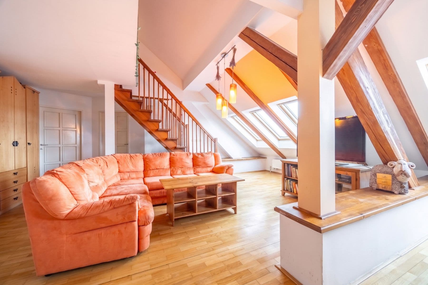 Predaj bytu 4-izbový 175 m², Amurská, Praha, Praha Predaj bytu 4-izbový 175 m², Amurská, Praha, Praha