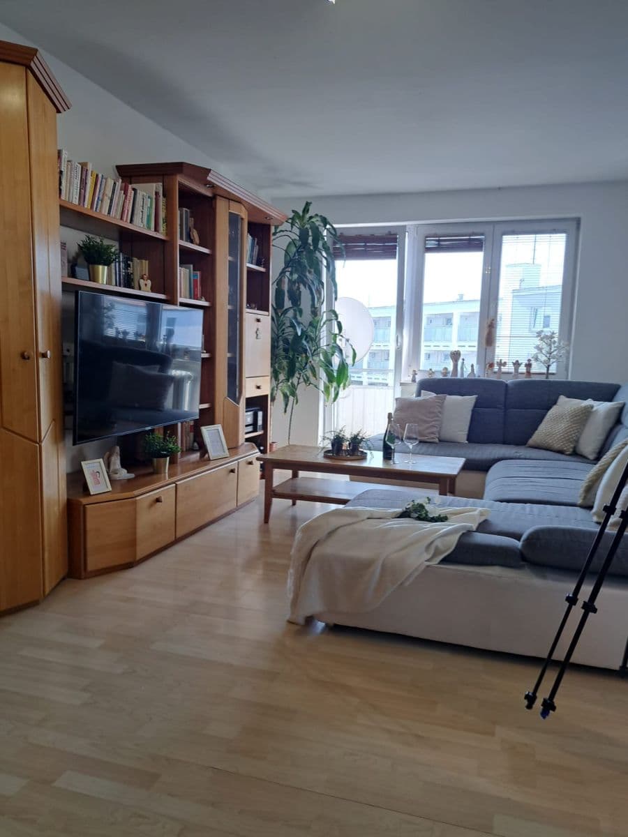 Predaj bytu 4-izbový 94 m², Staroměstská, České Budějovice, Jihočeský kraj Predaj bytu 4-izbový 94 m², Staroměstská, České Budějovice, Jihočeský kraj