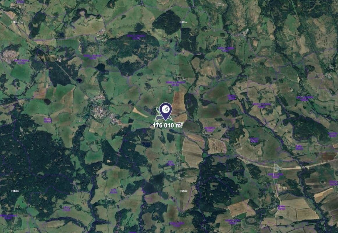 Predaj pozemku 33.526 m², Bochov, Karlovarský kraj Predaj pozemku 33.526 m², Bochov, Karlovarský kraj