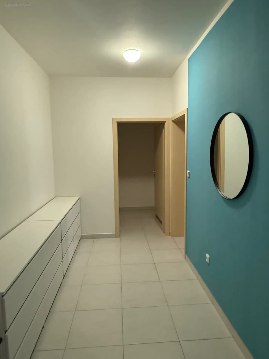 Prenájom bytu 2-izbový 68 m², Nákupní, Jesenice, Středočeský kraj Prenájom bytu 2-izbový 68 m², Nákupní, Jesenice, Středočeský kraj