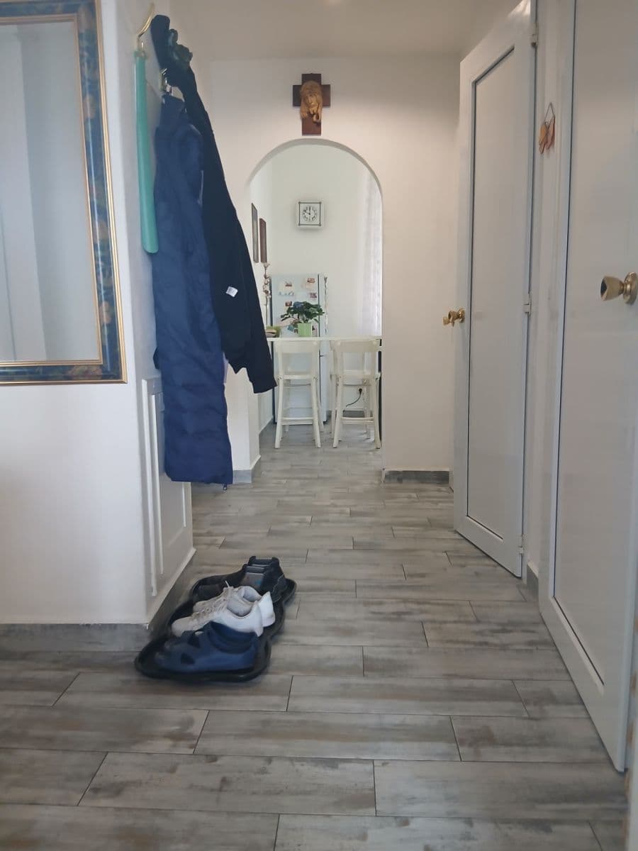 Prenájom bytu 3-izbový 93 m², Ctiradova, Praha, Praha Prenájom bytu 3-izbový 93 m², Ctiradova, Praha, Praha