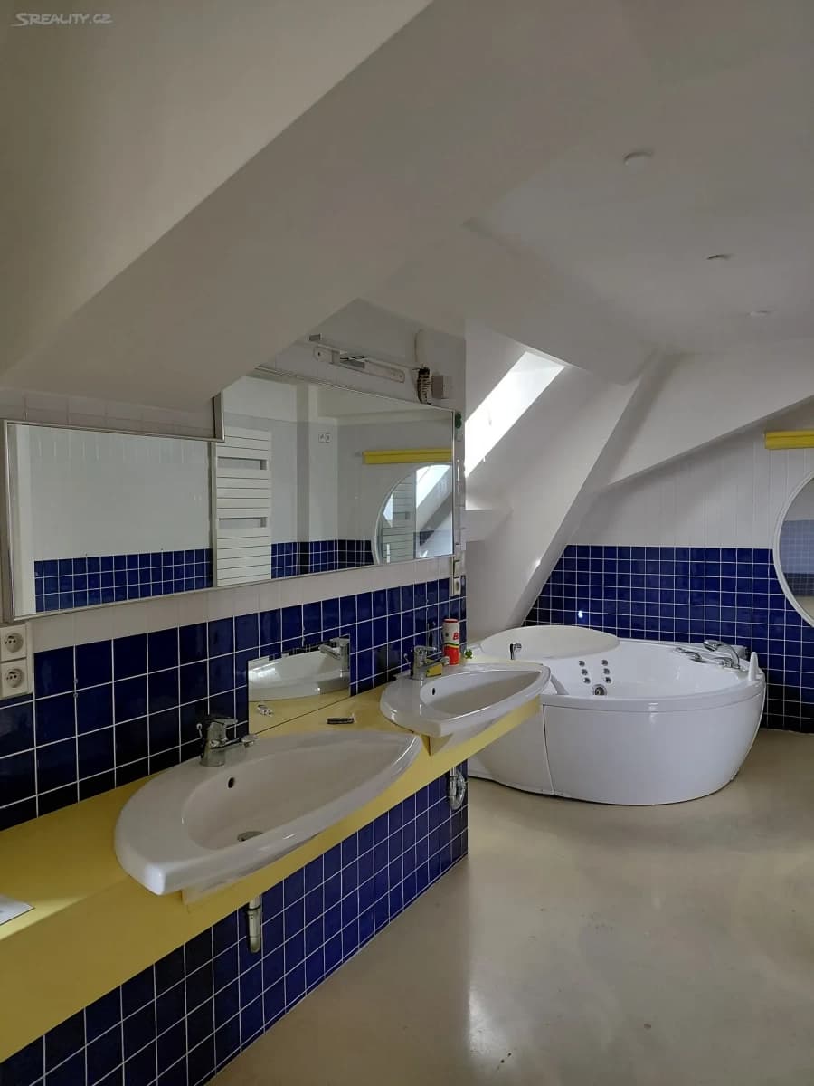 Prenájom bytu 2-izbový 209 m², Staroměstské náměstí, Praha, Praha Prenájom bytu 2-izbový 209 m², Staroměstské náměstí, Praha, Praha