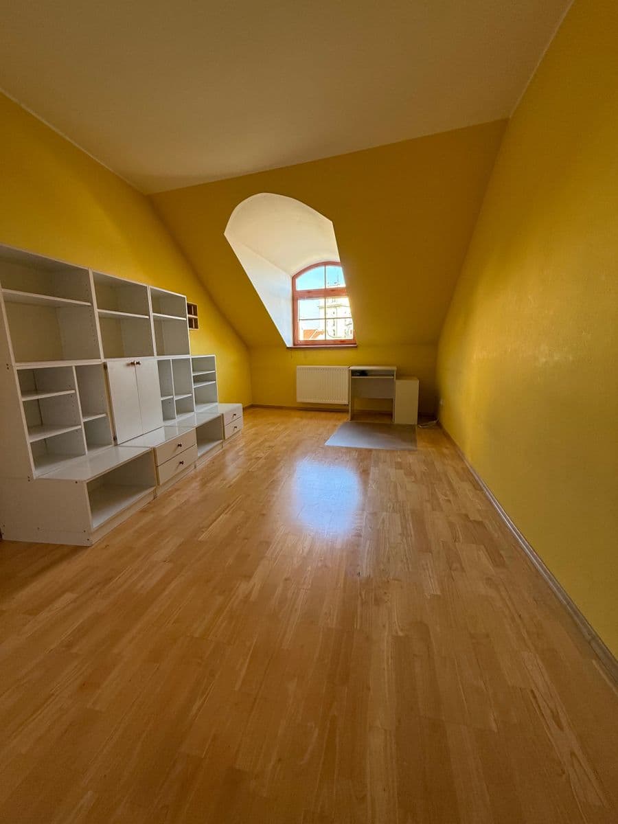 Predaj bytu 4-izbový 116 m², Železná, Mladá Boleslav, Středočeský kraj Predaj bytu 4-izbový 116 m², Železná, Mladá Boleslav, Středočeský kraj