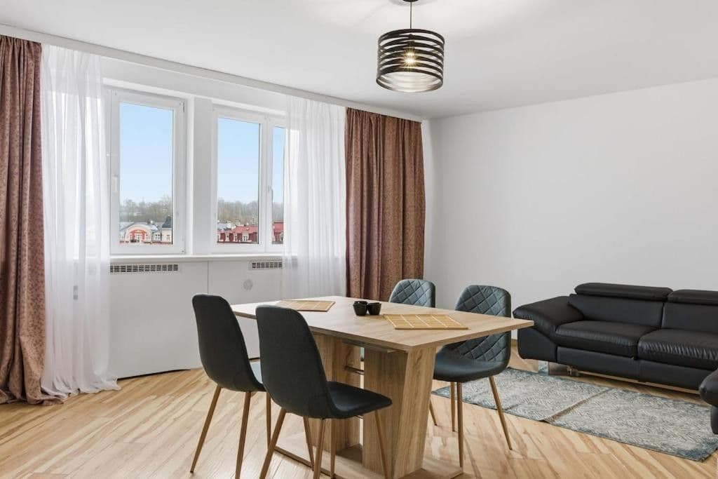 Predaj bytu 2-izbový 86 m², Horova, Karlovy Vary, Karlovarský kraj Predaj bytu 2-izbový 86 m², Horova, Karlovy Vary, Karlovarský kraj