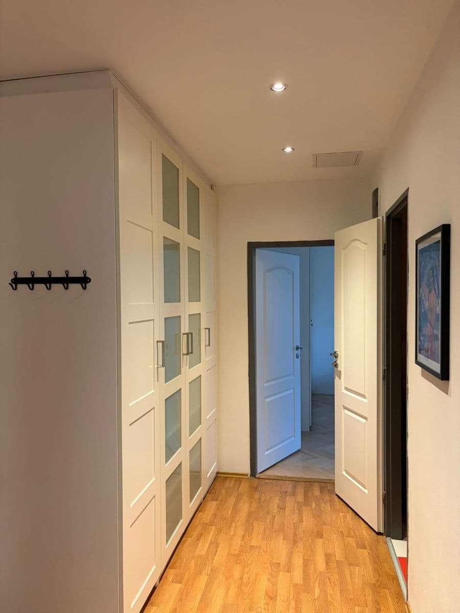 Prenájom bytu 2-izbový 52 m², Maříkova, Praha, Praha Prenájom bytu 2-izbový 52 m², Maříkova, Praha, Praha