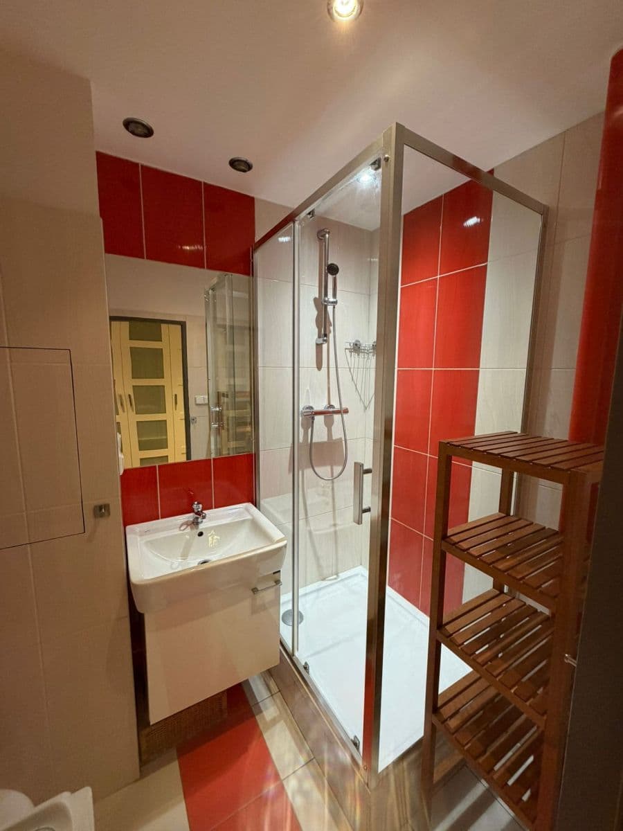 Prenájom bytu 2-izbový 52 m², Maříkova, Praha, Praha Prenájom bytu 2-izbový 52 m², Maříkova, Praha, Praha