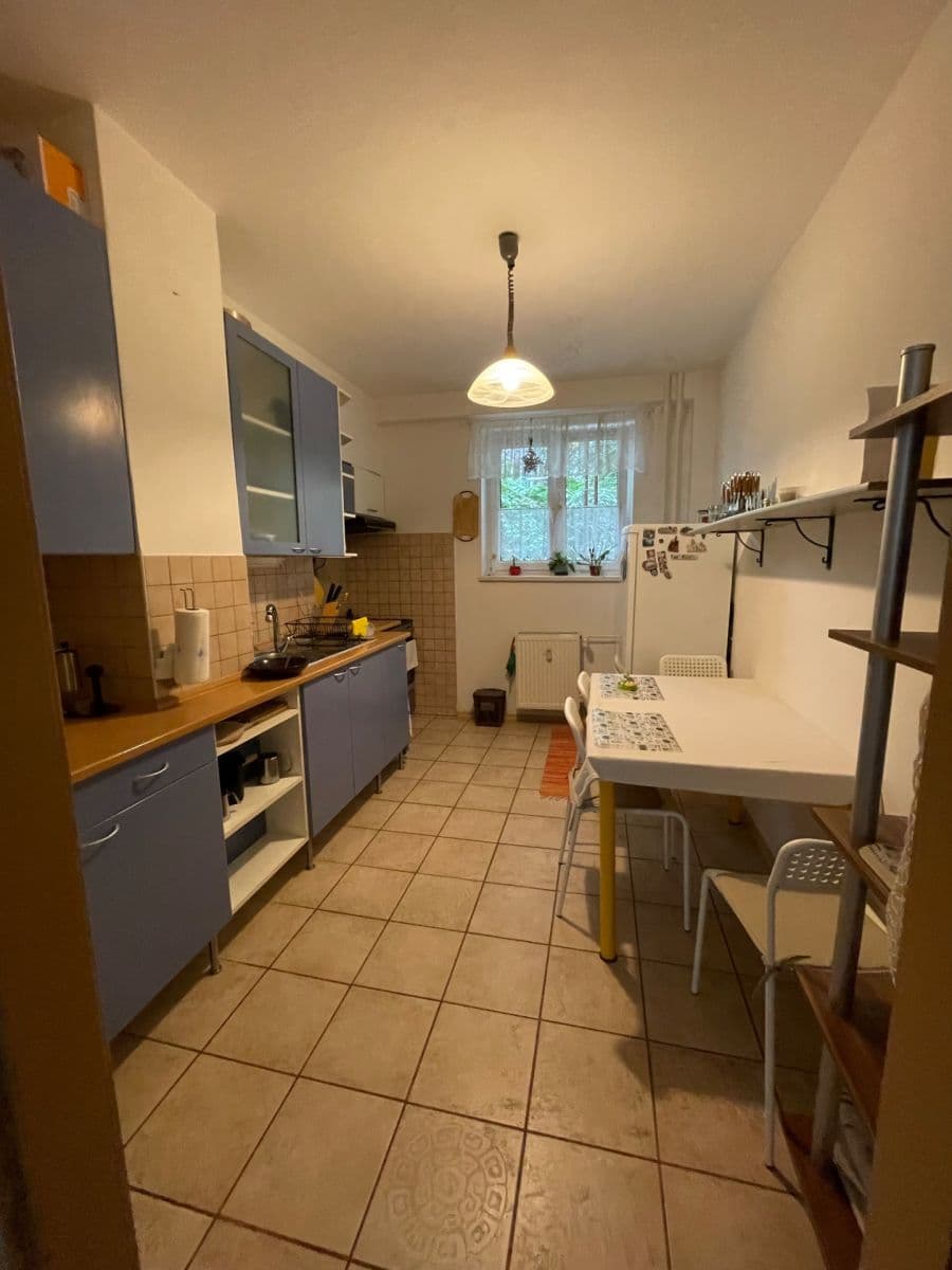 Prenájom bytu 1-izbový 43 m², Nové Mesto, Bratislavský kraj Prenájom bytu 1-izbový 43 m², Nové Mesto, Bratislavský kraj