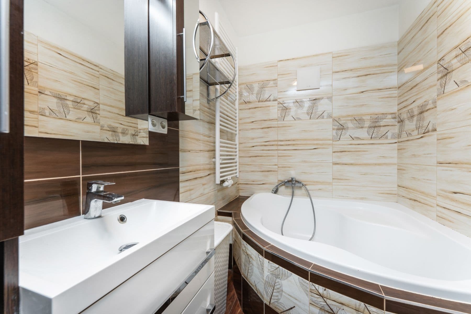 Predaj bytu 2-izbový 53 m², Pavla Beneše, Praha, Praha Predaj bytu 2-izbový 53 m², Pavla Beneše, Praha, Praha