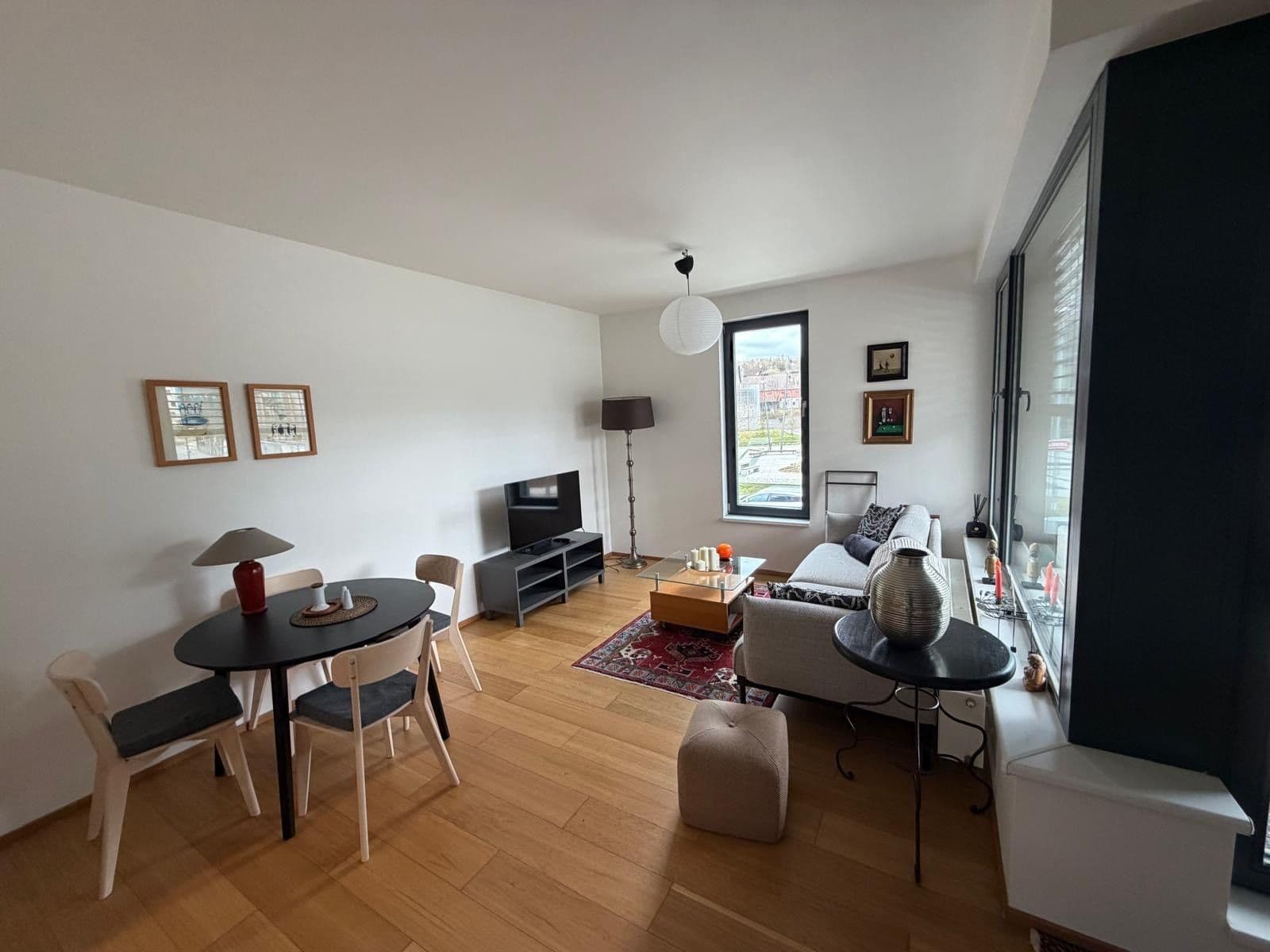 Prenájom bytu 2-izbový 59 m², Kačírkova, Praha, Praha Prenájom bytu 2-izbový 59 m², Kačírkova, Praha, Praha