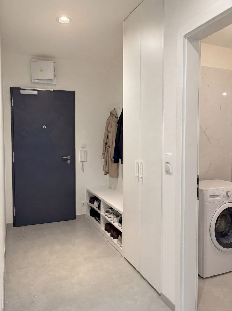 Prenájom bytu 1-izbový 36 m², Pod Harfou, Praha, Praha Prenájom bytu 1-izbový 36 m², Pod Harfou, Praha, Praha