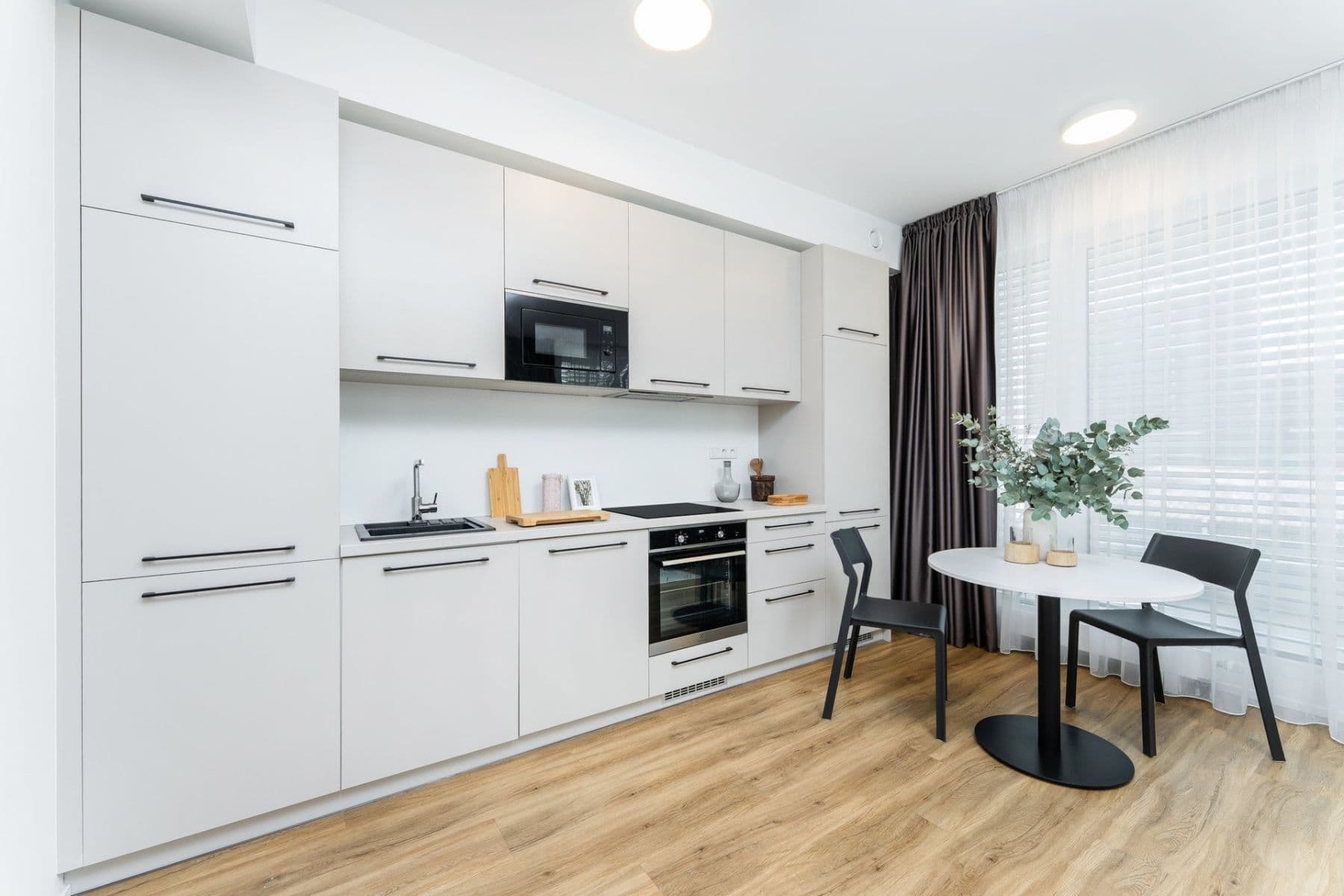 Prenájom bytu 2-izbový 52 m², Odkolkova, Praha, Praha Prenájom bytu 2-izbový 52 m², Odkolkova, Praha, Praha