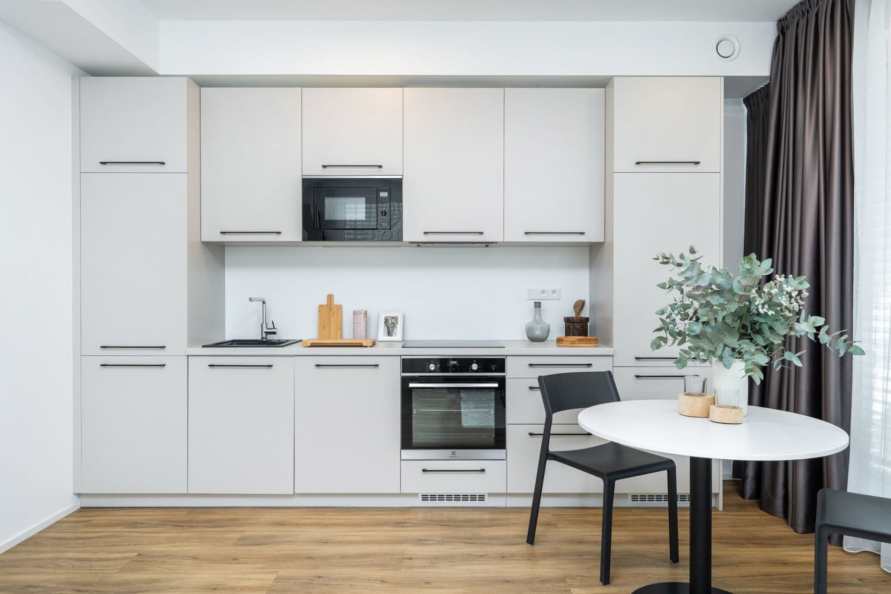 Prenájom bytu 2-izbový 52 m², Odkolkova, Praha, Praha Prenájom bytu 2-izbový 52 m², Odkolkova, Praha, Praha