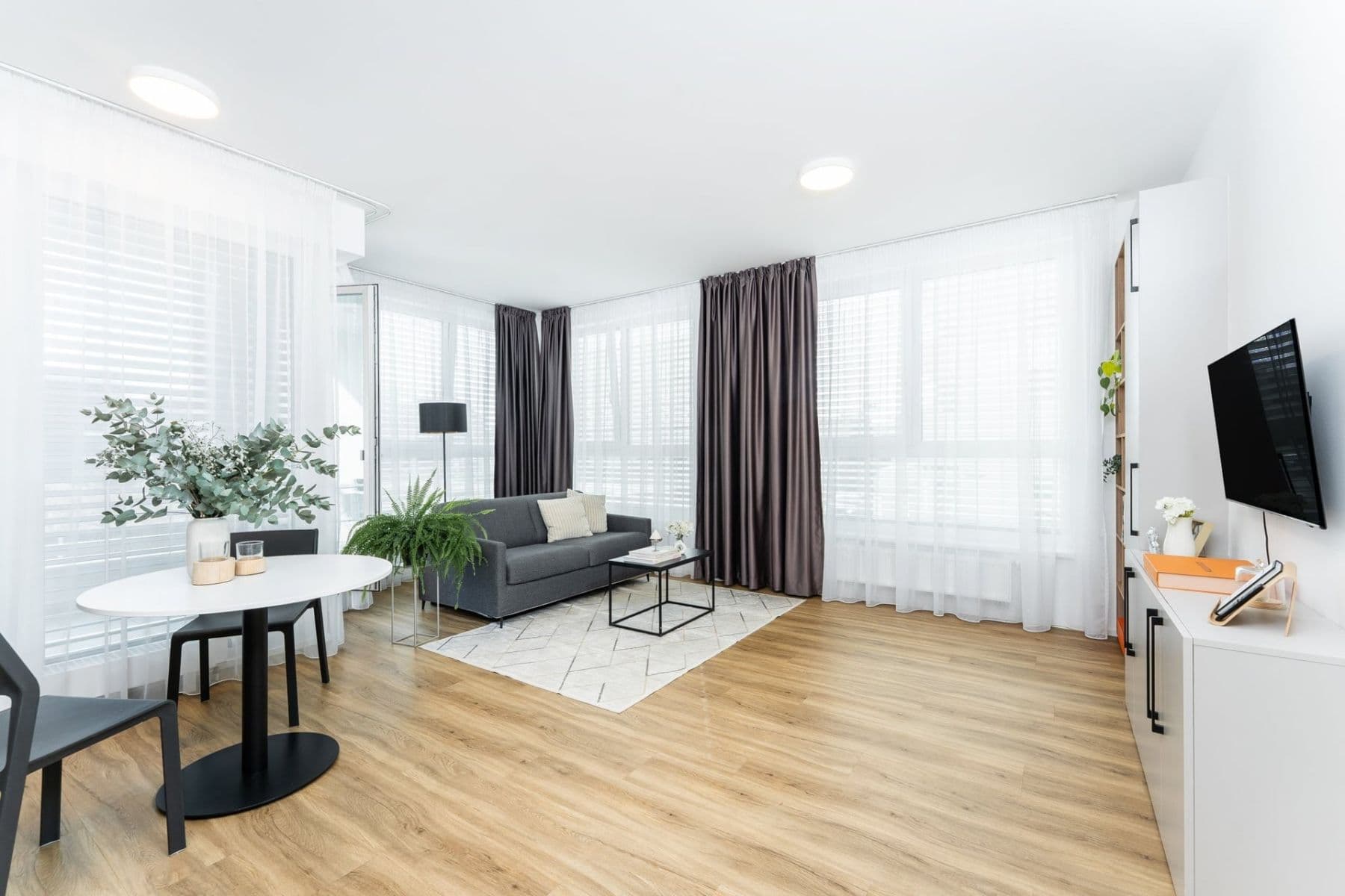 Prenájom bytu 2-izbový 52 m², Odkolkova, Praha, Praha Prenájom bytu 2-izbový 52 m², Odkolkova, Praha, Praha