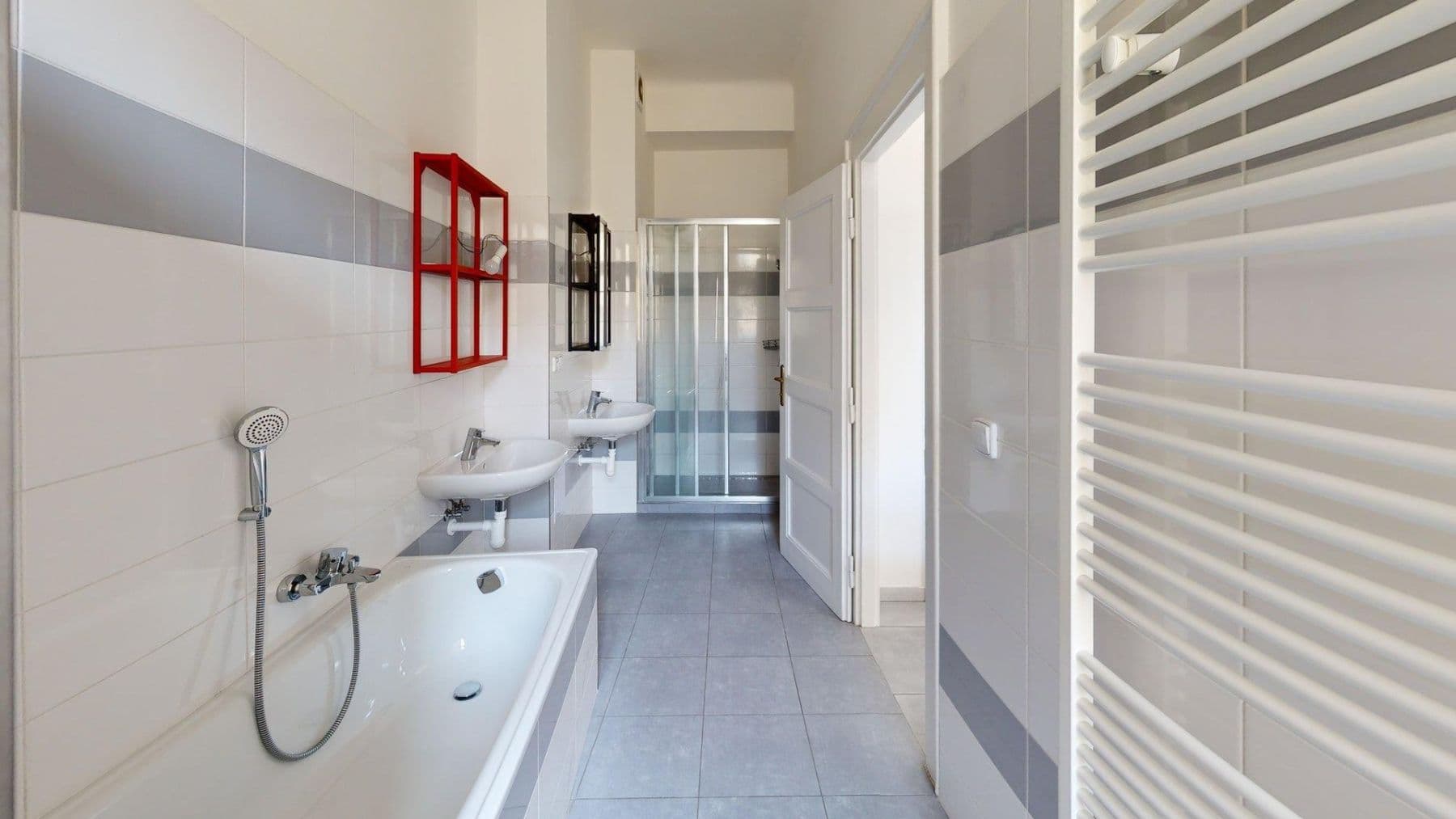 Prenájom bytu 3-izbový 142 m², Melantrichova, Praha, Praha Prenájom bytu 3-izbový 142 m², Melantrichova, Praha, Praha