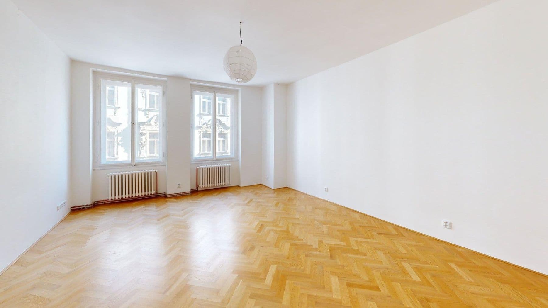Prenájom bytu 3-izbový 142 m², Melantrichova, Praha, Praha Prenájom bytu 3-izbový 142 m², Melantrichova, Praha, Praha
