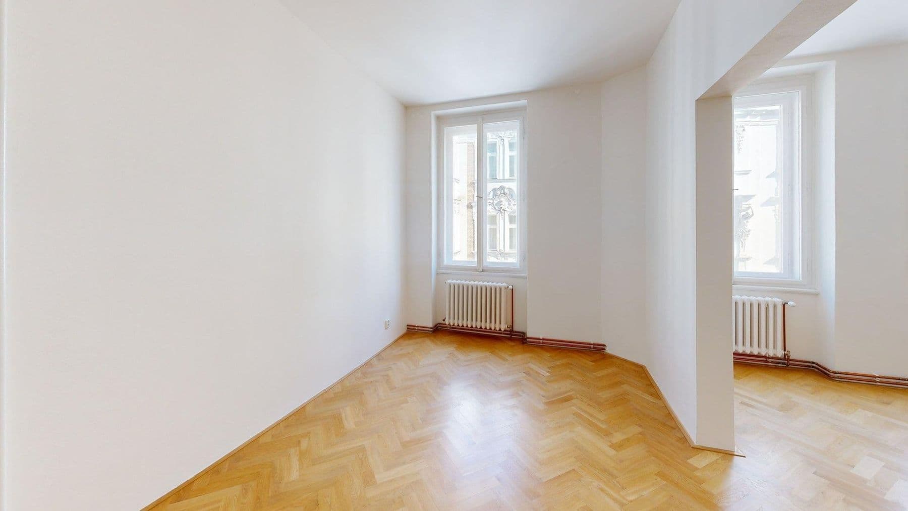 Prenájom bytu 3-izbový 142 m², Melantrichova, Praha, Praha Prenájom bytu 3-izbový 142 m², Melantrichova, Praha, Praha