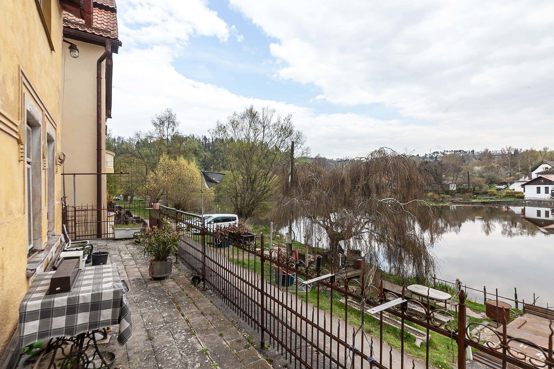 Predaj domu 200 m², pozemek 92 m², Kácov, Středočeský kraj Predaj domu 200 m², pozemek 92 m², Kácov, Středočeský kraj