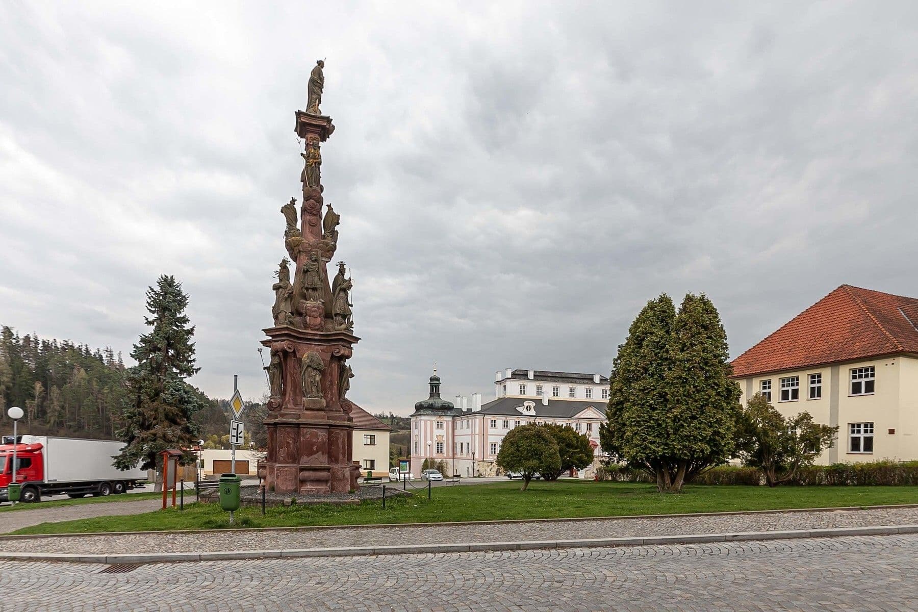 Predaj domu 200 m², pozemek 92 m², Kácov, Středočeský kraj Predaj domu 200 m², pozemek 92 m², Kácov, Středočeský kraj