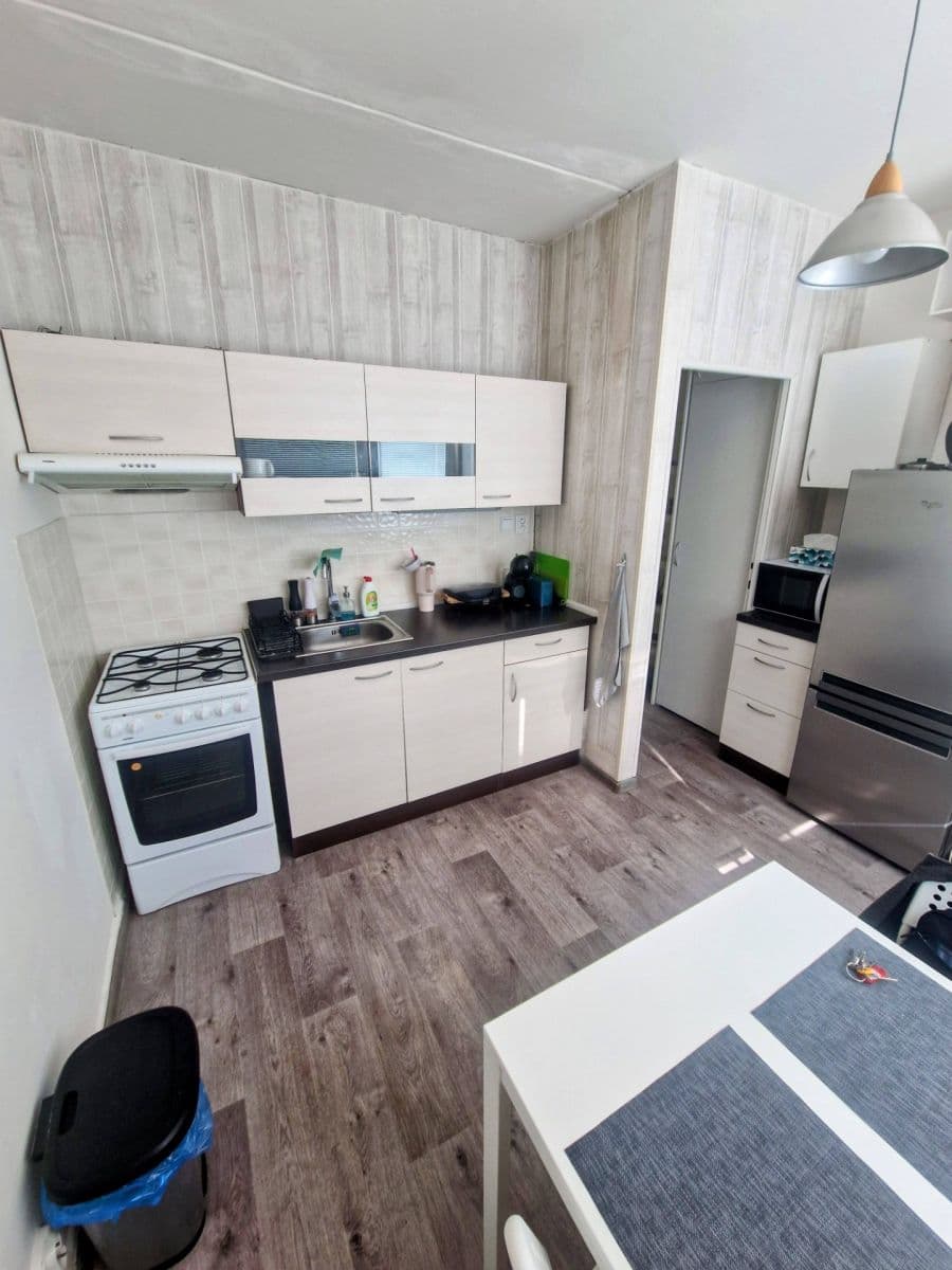 Prenájom bytu 1-izbový 34 m², Hraniční, Olomouc, Olomoucký kraj Prenájom bytu 1-izbový 34 m², Hraniční, Olomouc, Olomoucký kraj