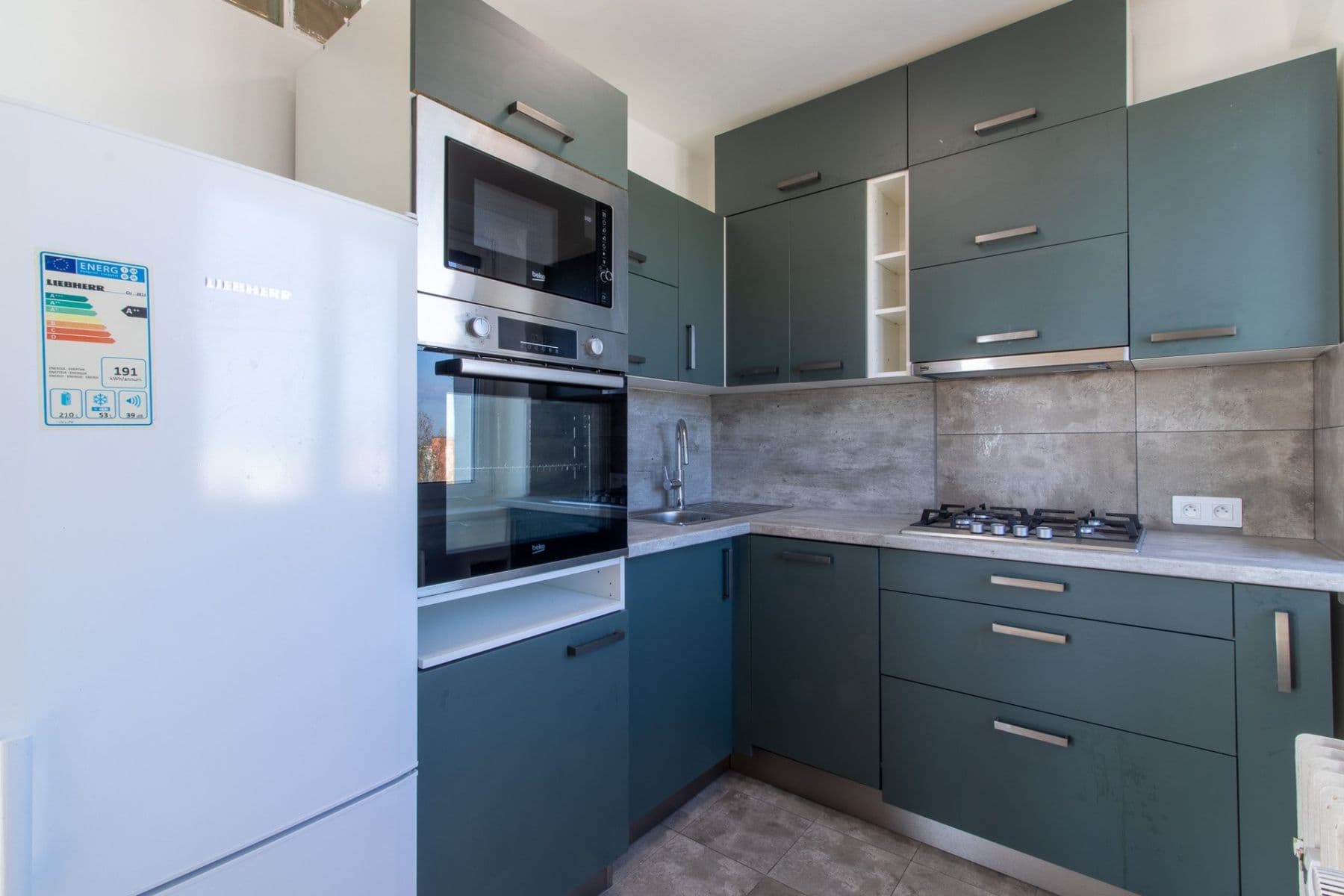 Prenájom bytu 3-izbový 64 m², Na Petřinách, Praha, Praha Prenájom bytu 3-izbový 64 m², Na Petřinách, Praha, Praha