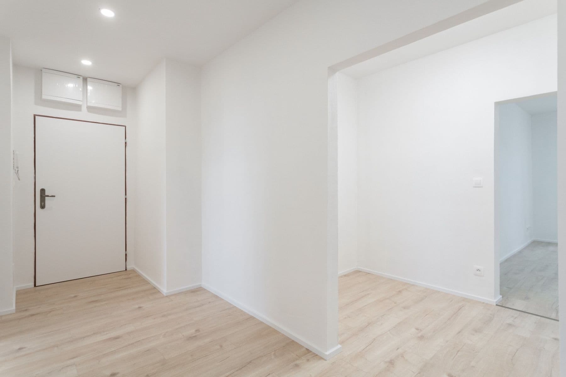 Predaj bytu 3-izbový 66 m², Patočkova, Praha, Praha Predaj bytu 3-izbový 66 m², Patočkova, Praha, Praha