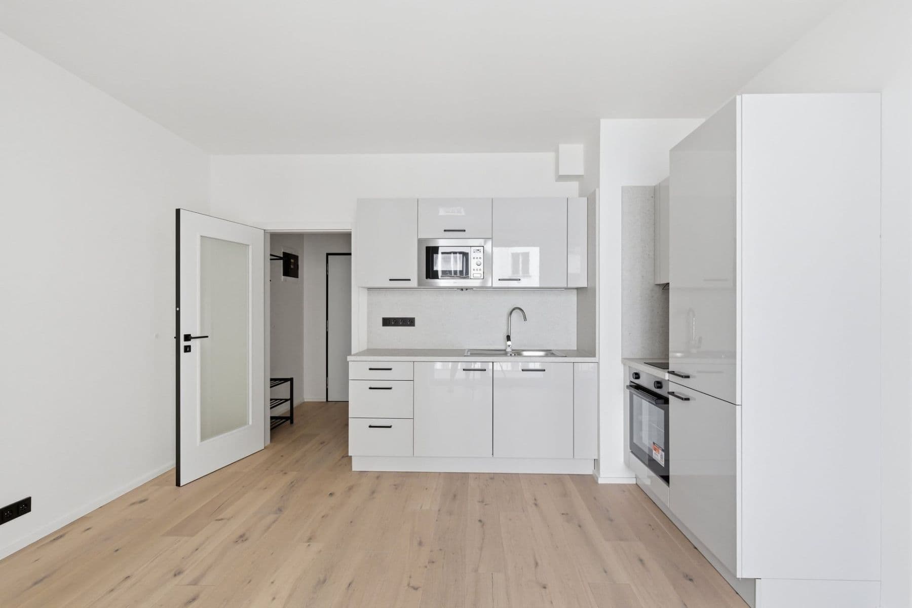 Prenájom bytu 1-izbový 23 m², Krymská, Praha, Praha Prenájom bytu 1-izbový 23 m², Krymská, Praha, Praha