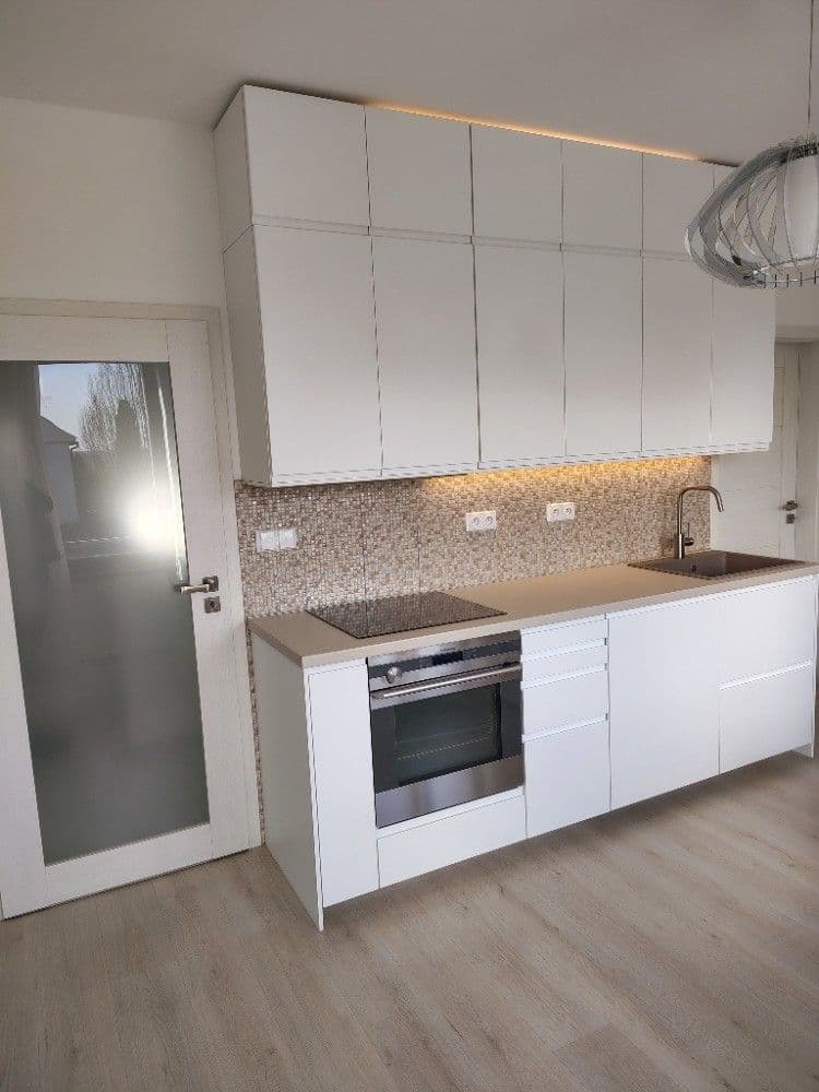 Predaj bytu 2-izbový 36 m², Dragounská, Praha, Praha Predaj bytu 2-izbový 36 m², Dragounská, Praha, Praha